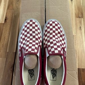 Men’s size 12 Vans shoes